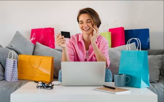 Adsmovil: Temporada de ventas online 2025 en Chile, cómo capitalizar el pico de intención de compra en leads efectivos